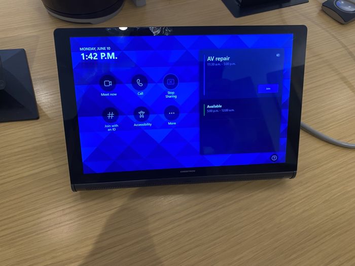 Teams Rooms table console